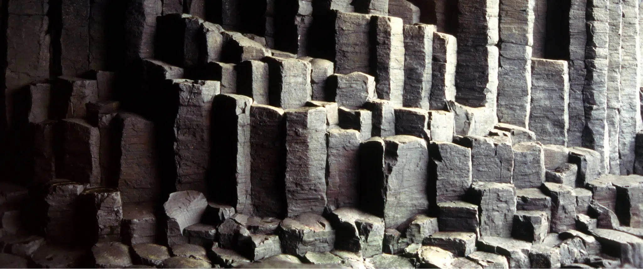Basalt Stone: A Comprehensive Guide on Characteristics, Applications, and Selecting the Correct Finish